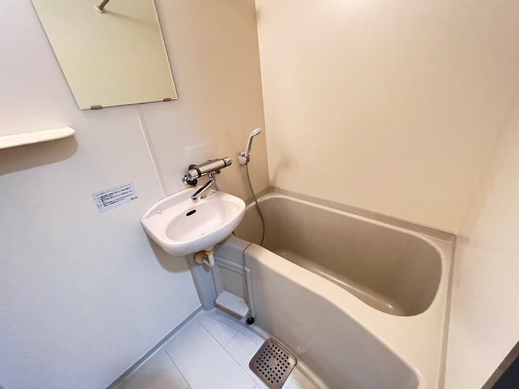 (6/21) ※別号室の写真です (6/21) ※別号室の写真です