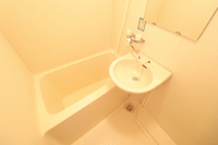 ※別号室の写真です