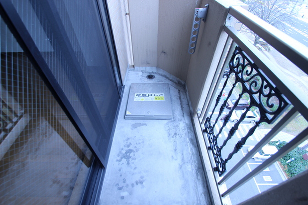 (11/22) バルコニー (11/22) バルコニー