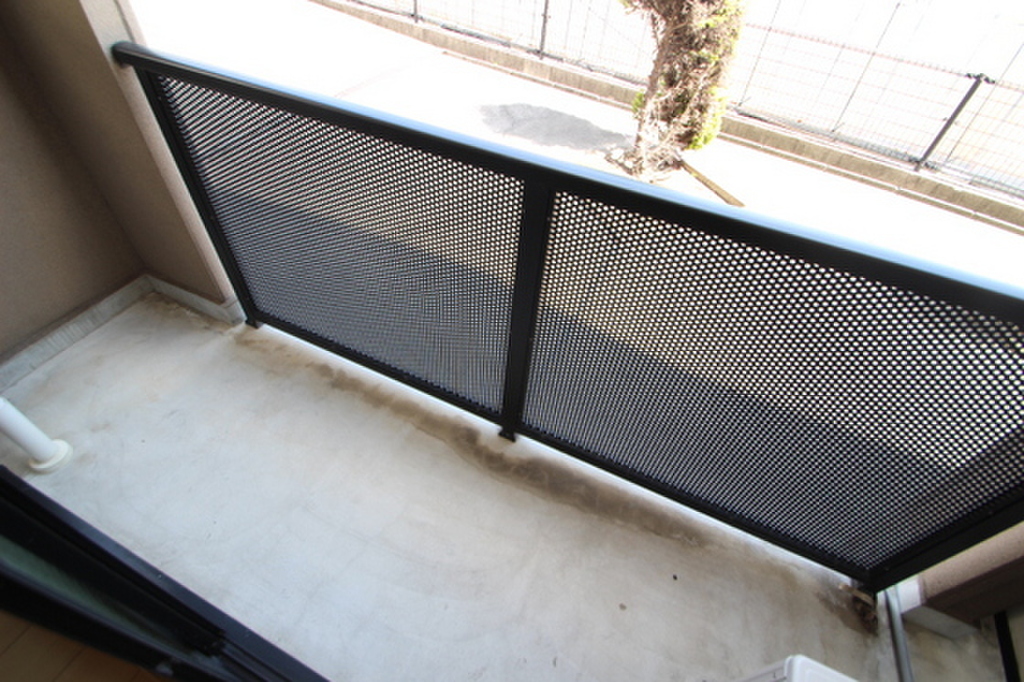 (11/22) バルコニー (11/22) バルコニー