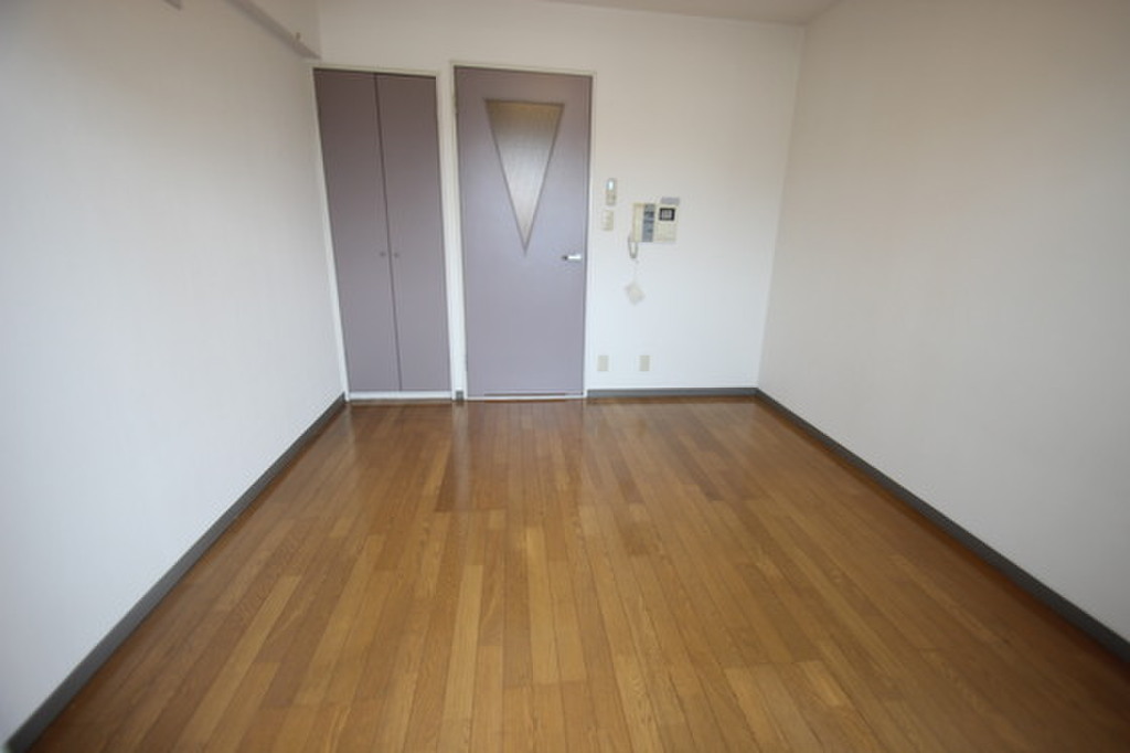 (2/23) ※別室の写真です (2/23) ※別室の写真です