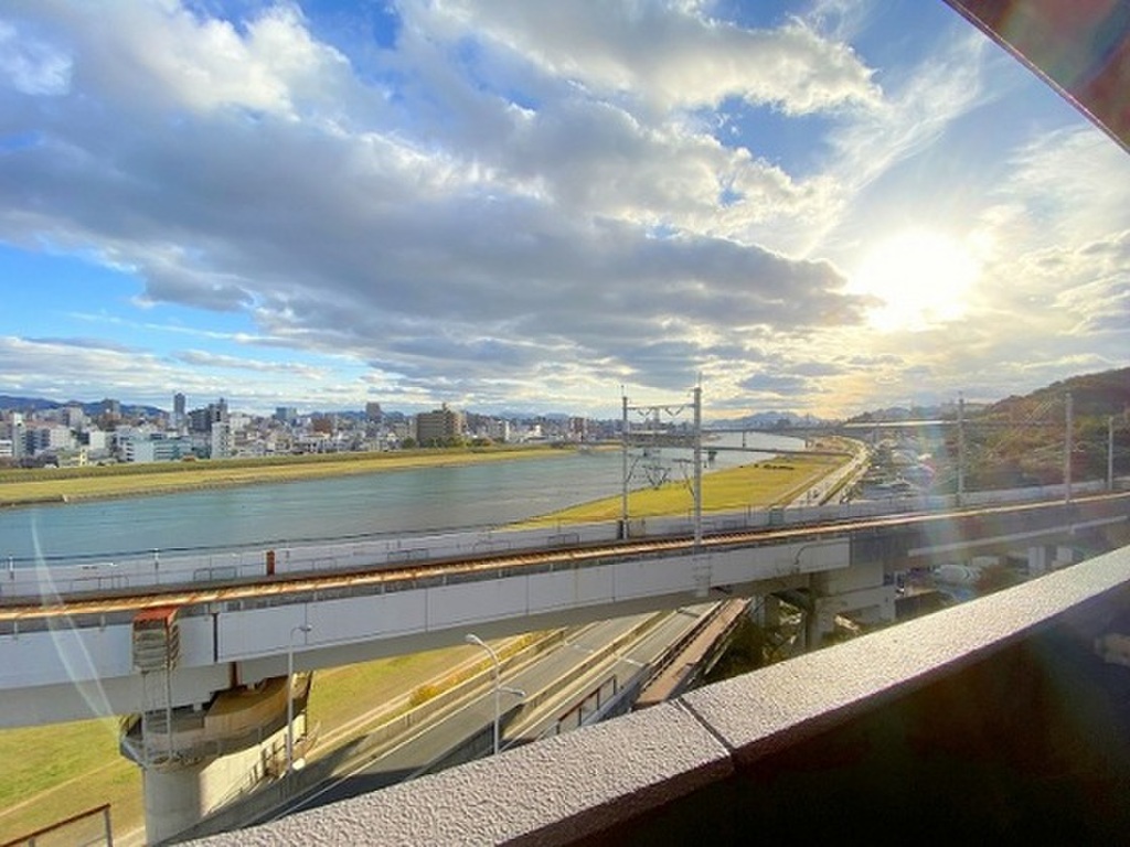 (12/24) 眺望 (12/24) 眺望