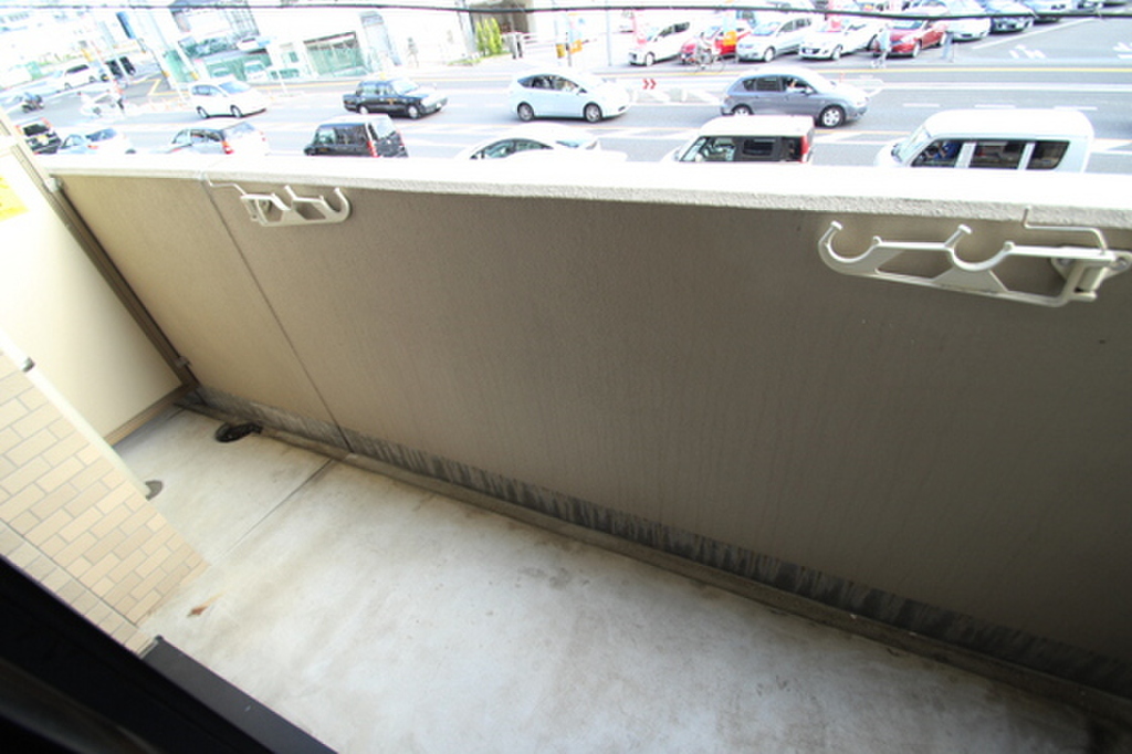 (12/18) バルコニー (12/18) バルコニー