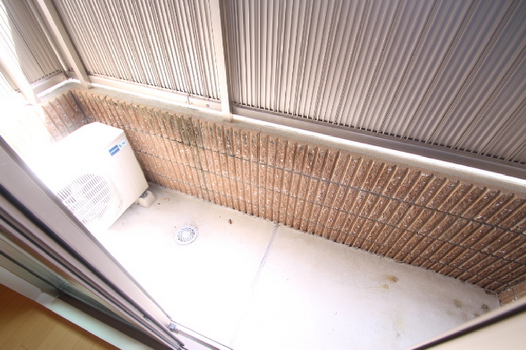 (10/24) バルコニー (10/24) バルコニー