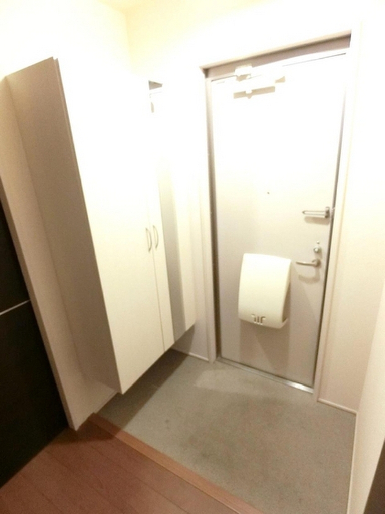 (10/23) 玄関 (10/23) 玄関