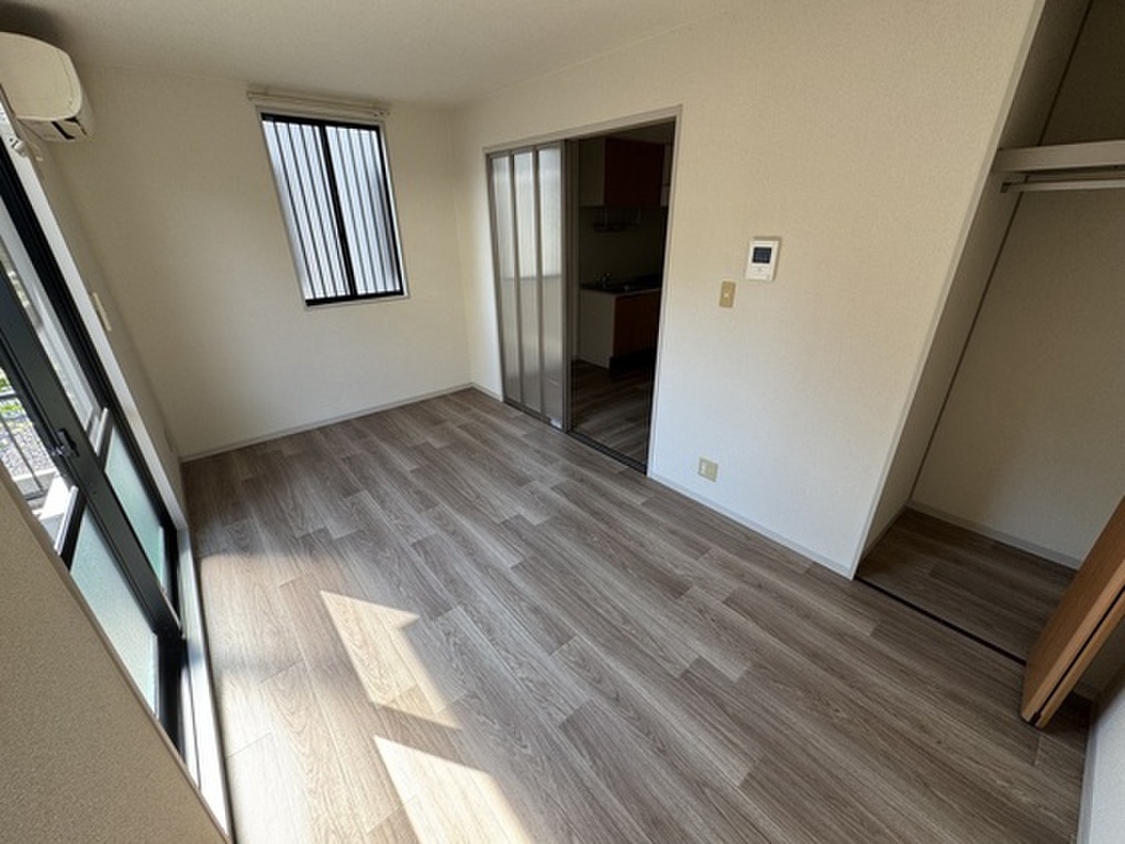 (2/22) 居室・リビング (2/22) 居室・リビング