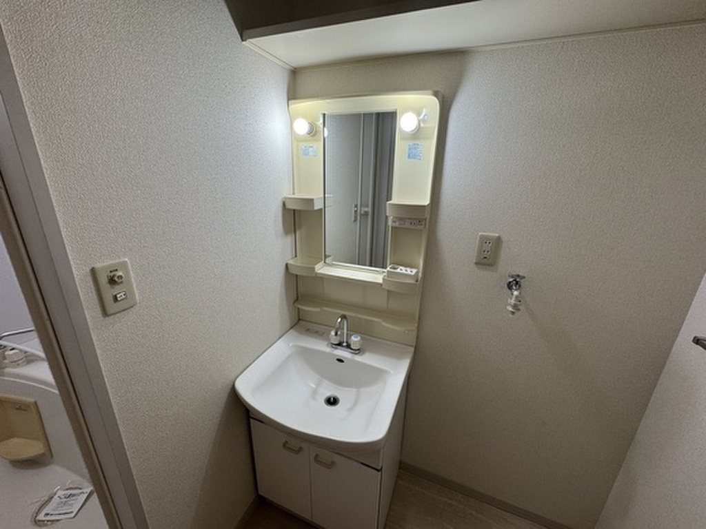 (6/22) 洗面所 (6/22) 洗面所