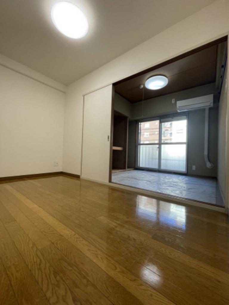 (2/24) 居室・リビング (2/24) 居室・リビング