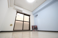 リバーパレス牛田新町