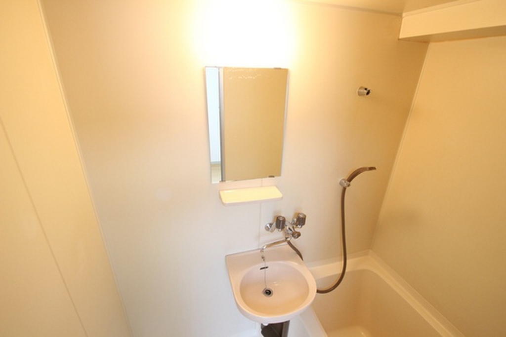 (8/25) ※別号室の写真 (8/25) ※別号室の写真