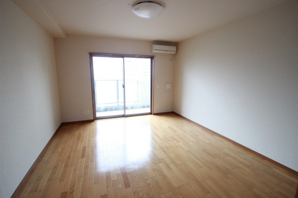 (2/17) 居室・リビング (2/17) 居室・リビング