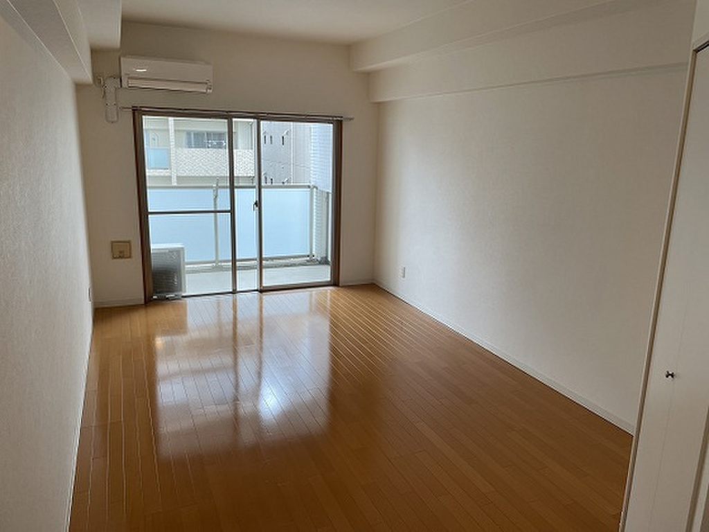 (2/23) 居室・リビング (2/23) 居室・リビング