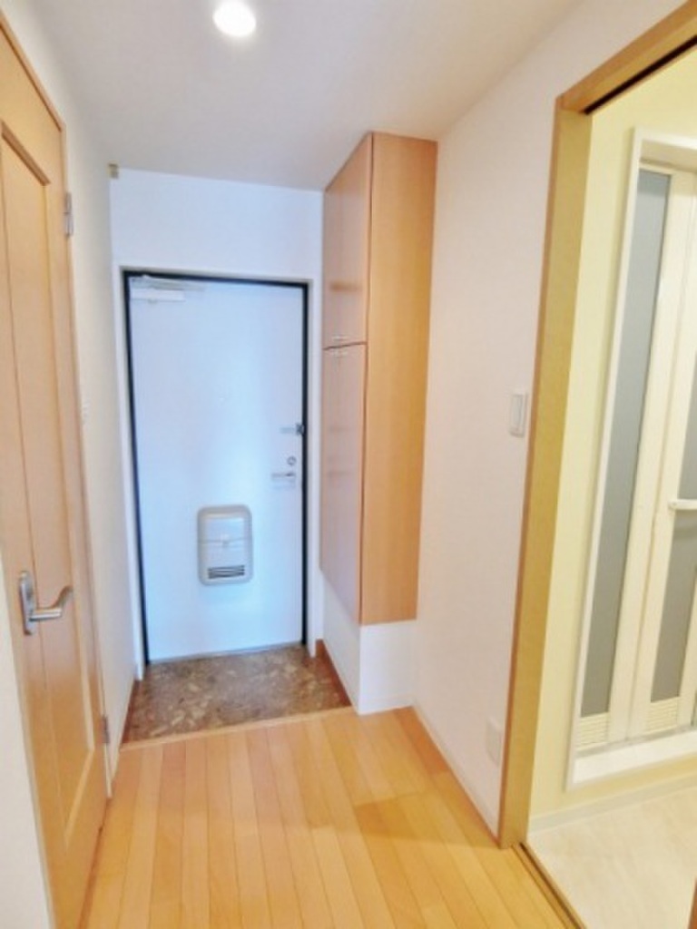 (9/22) 玄関 (9/22) 玄関