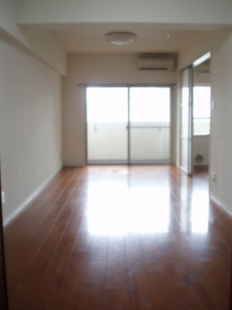 (2/25) 居室・リビング (2/25) 居室・リビング