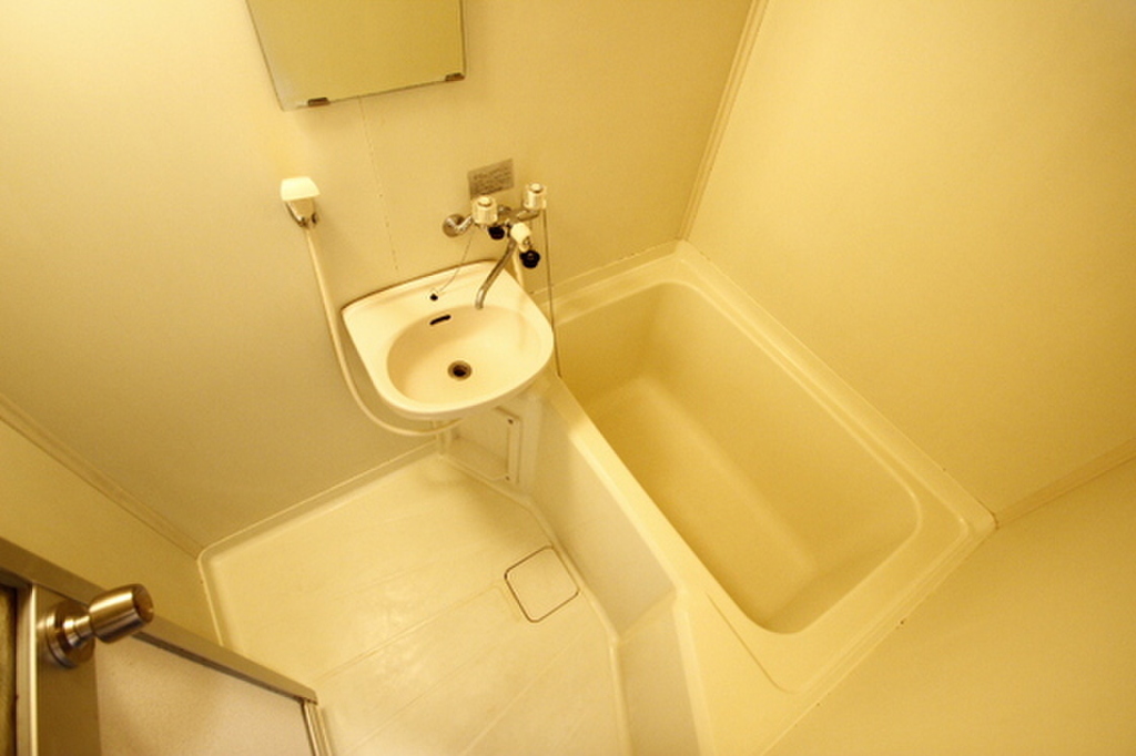 (4/21) ※別号室の写真です