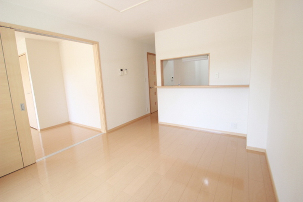 (2/24) 居室・リビング (2/24) 居室・リビング