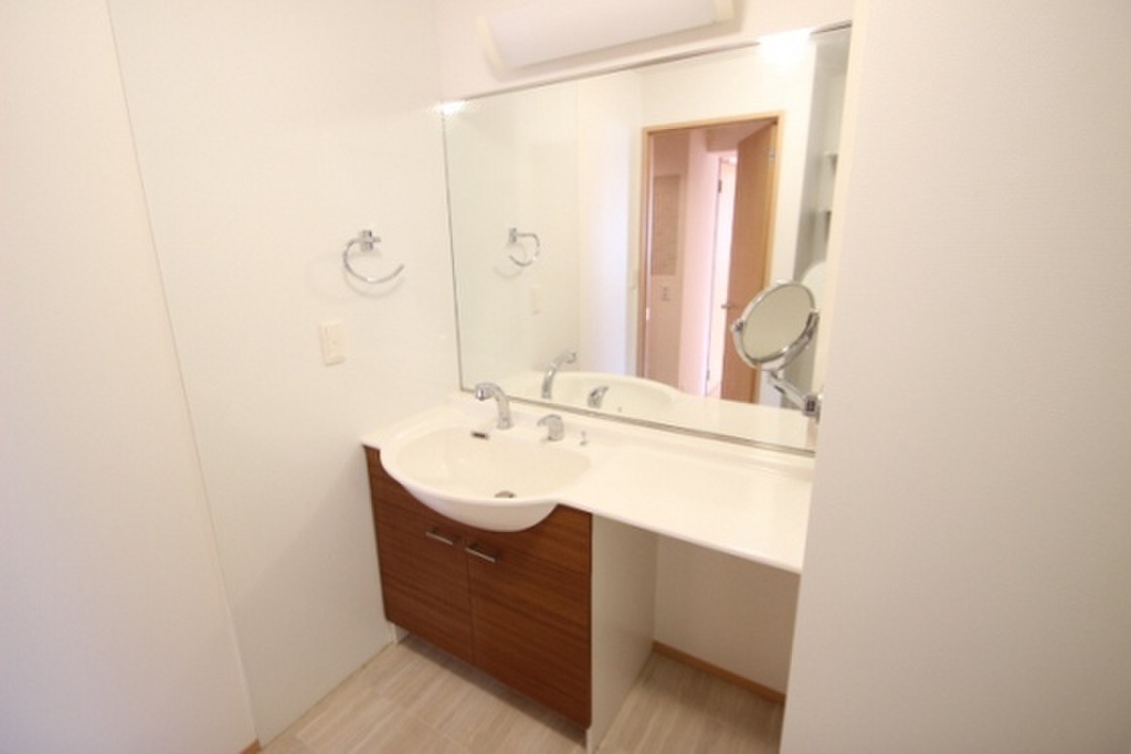 (7/24) ※別部屋の写真です