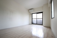 ラフィーネ幟町