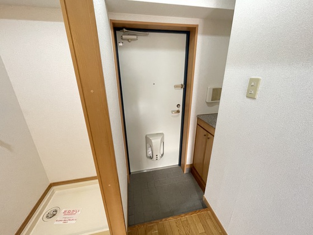 (11/24) 玄関 (11/24) 玄関