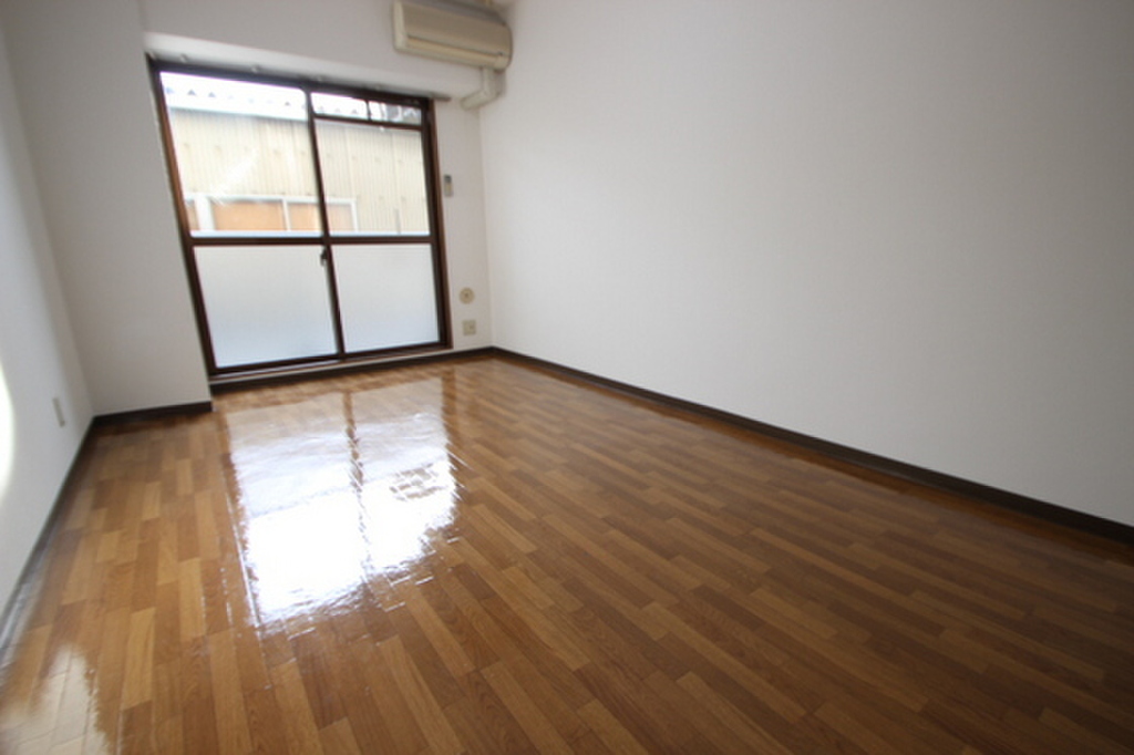 (2/24) 居室・リビング (2/24) 居室・リビング