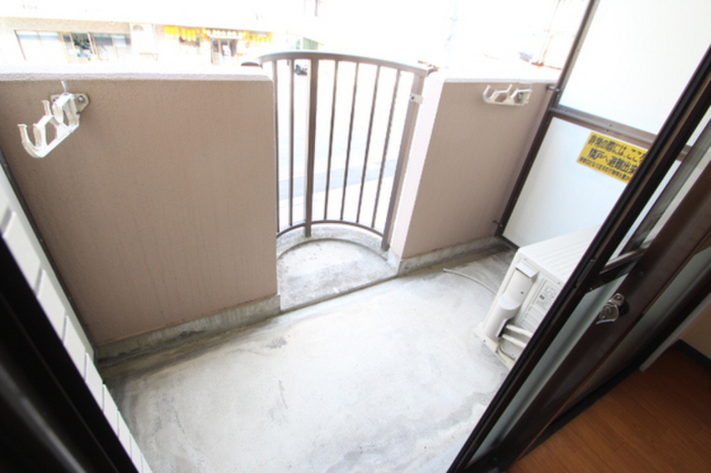 (12/23) バルコニー (12/23) バルコニー