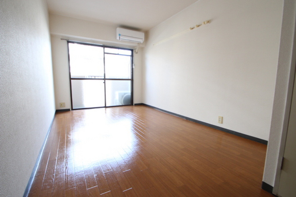 (2/23) 居室・リビング (2/23) 居室・リビング