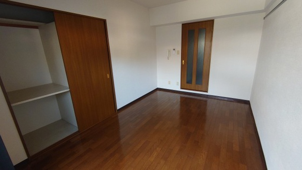 (2/21) 居室・リビング (2/21) 居室・リビング