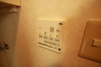 洋室暖房乾燥機