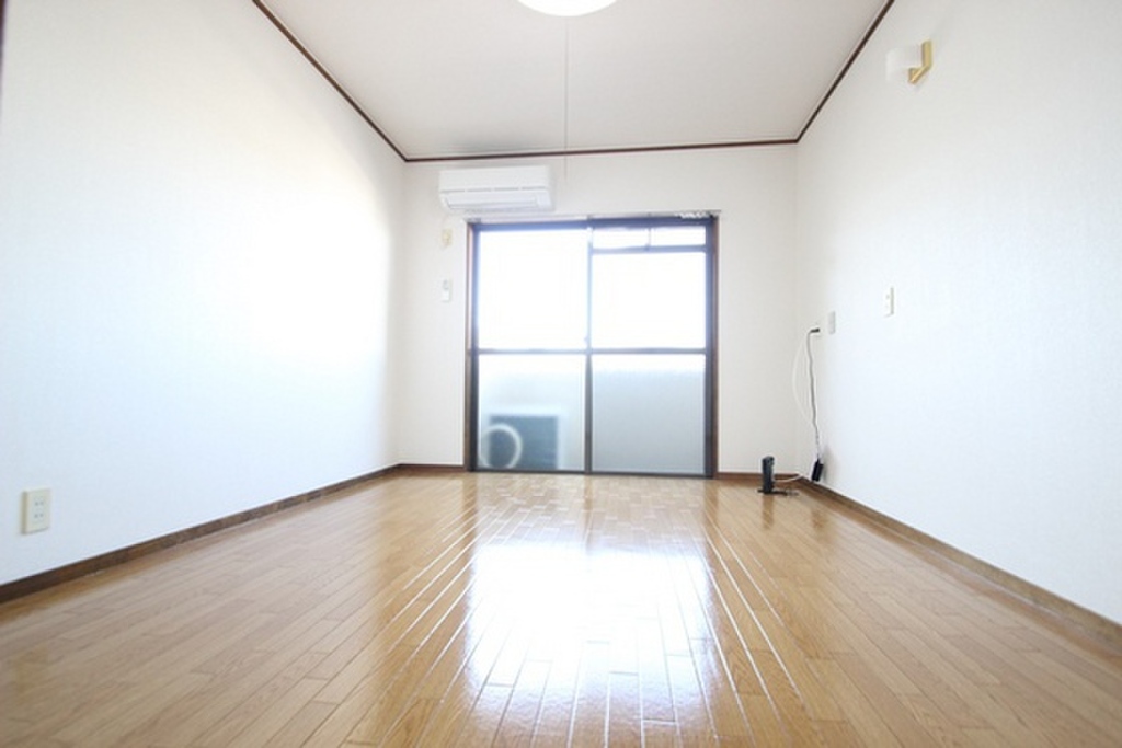 (2/23) ※別部屋の写真です