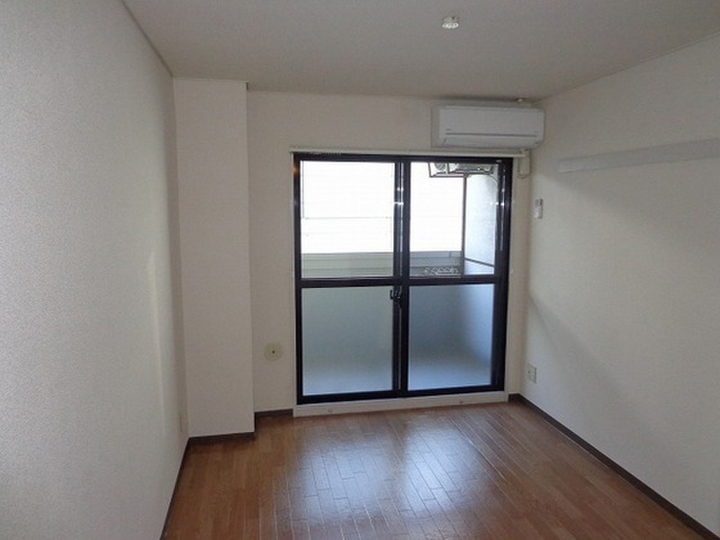 (2/19) 居室・リビング (2/19) 居室・リビング