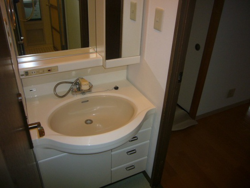 (6/21) 洗面所 (6/21) 洗面所