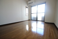 カルティエ城北通り