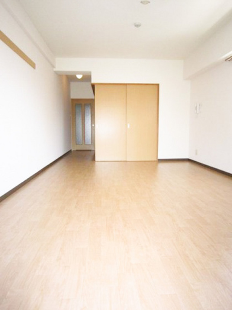 (2/24) 居室・リビング (2/24) 居室・リビング