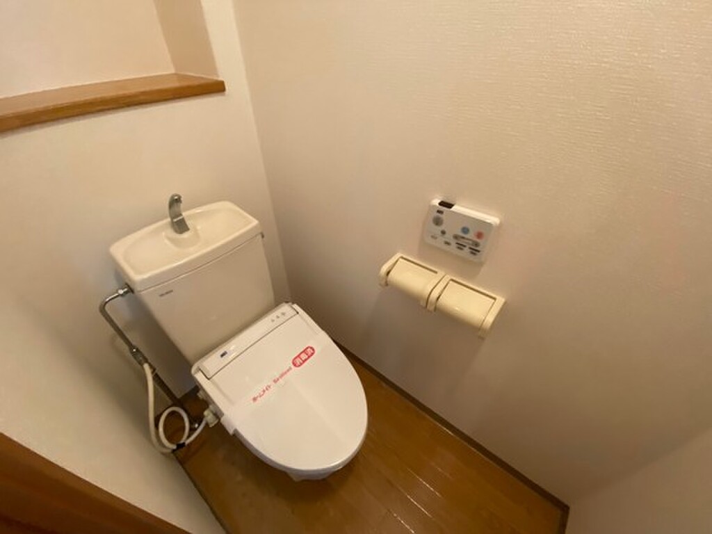 (8/24) トイレ (8/24) トイレ