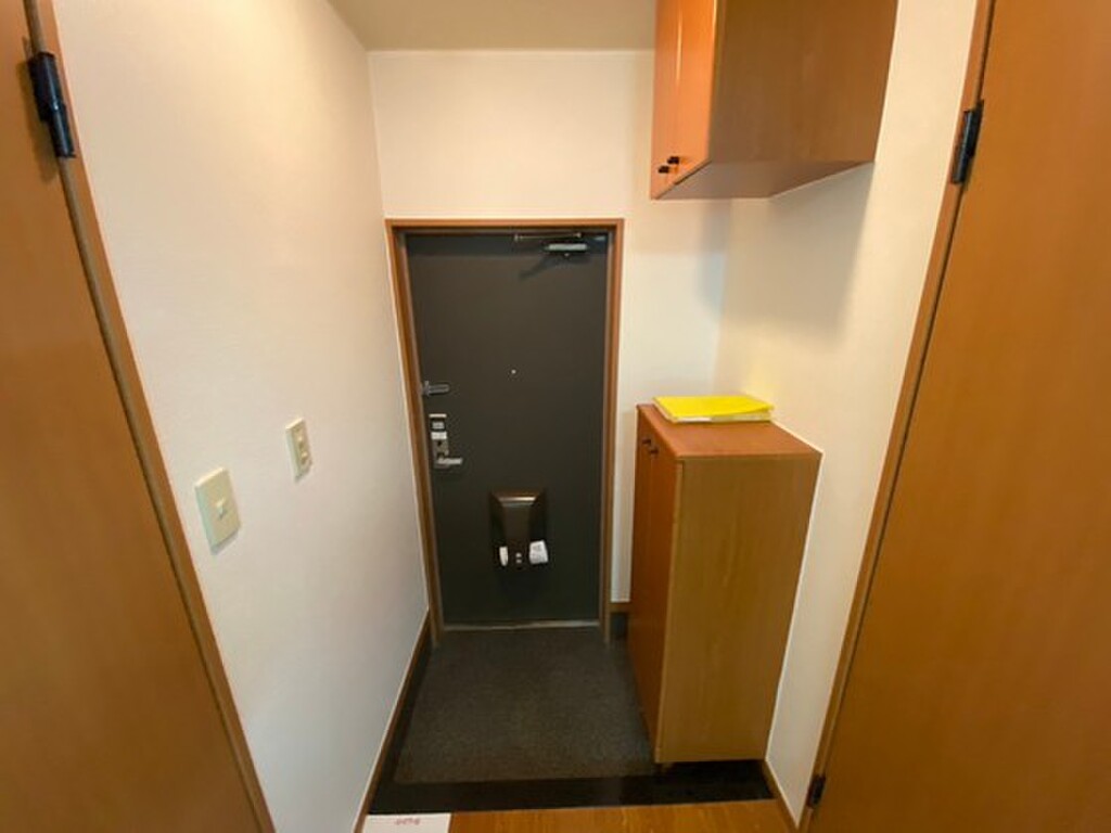 (10/24) 玄関 (10/24) 玄関