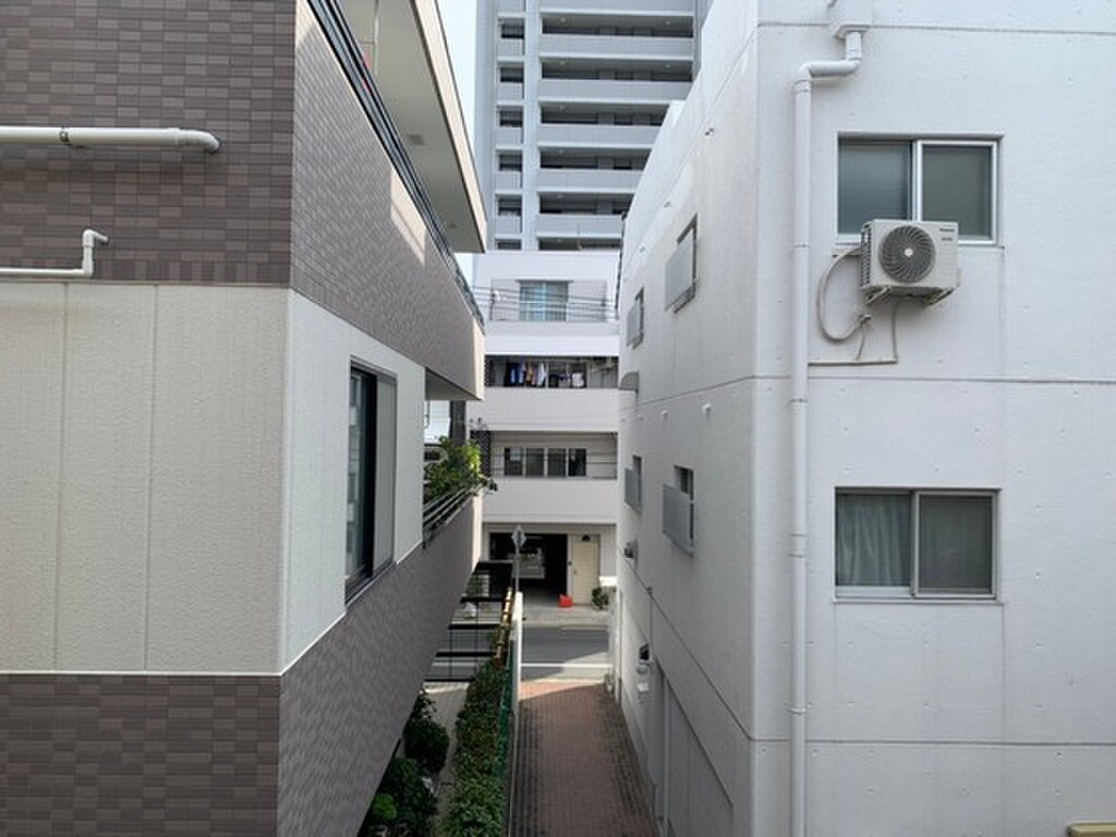 (3/22) 眺望 (3/22) 眺望