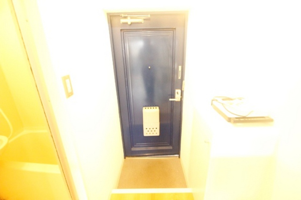 (10/21) 玄関 (10/21) 玄関