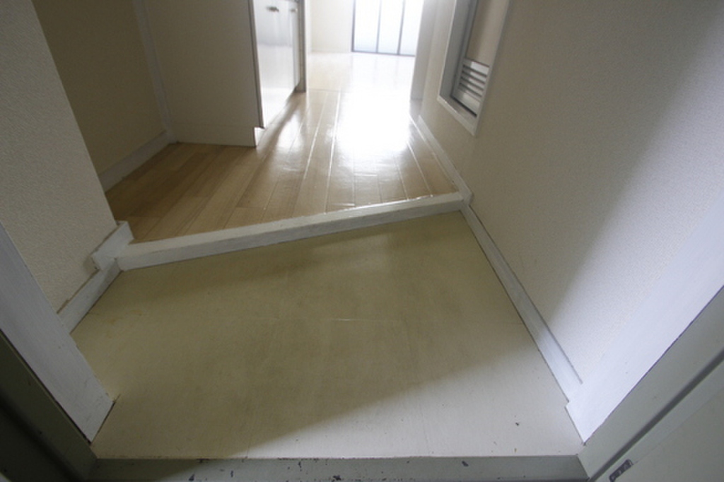 (14/21) 玄関 (14/21) 玄関