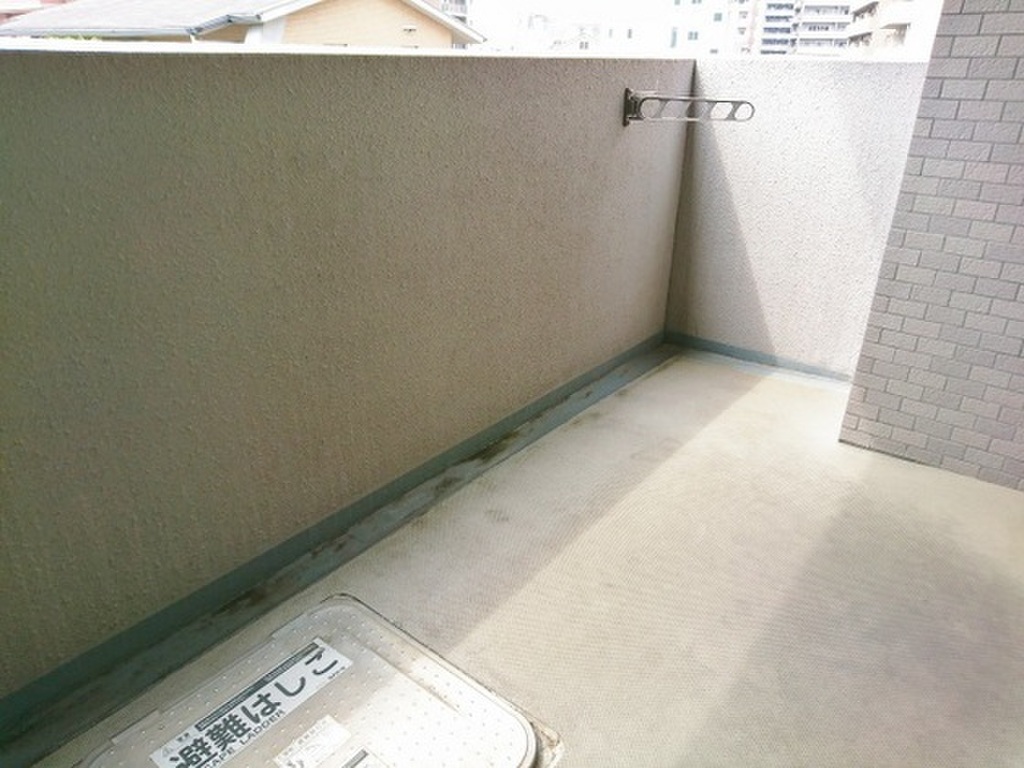 (9/20) バルコニー