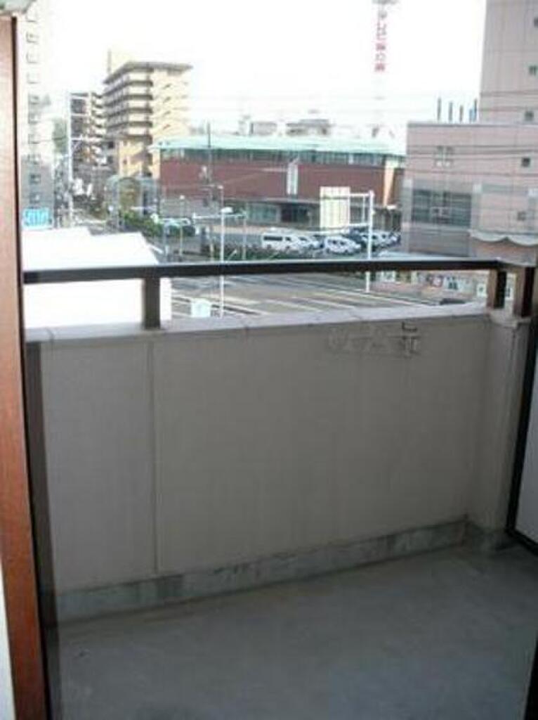 (11/19) バルコニー (11/19) バルコニー