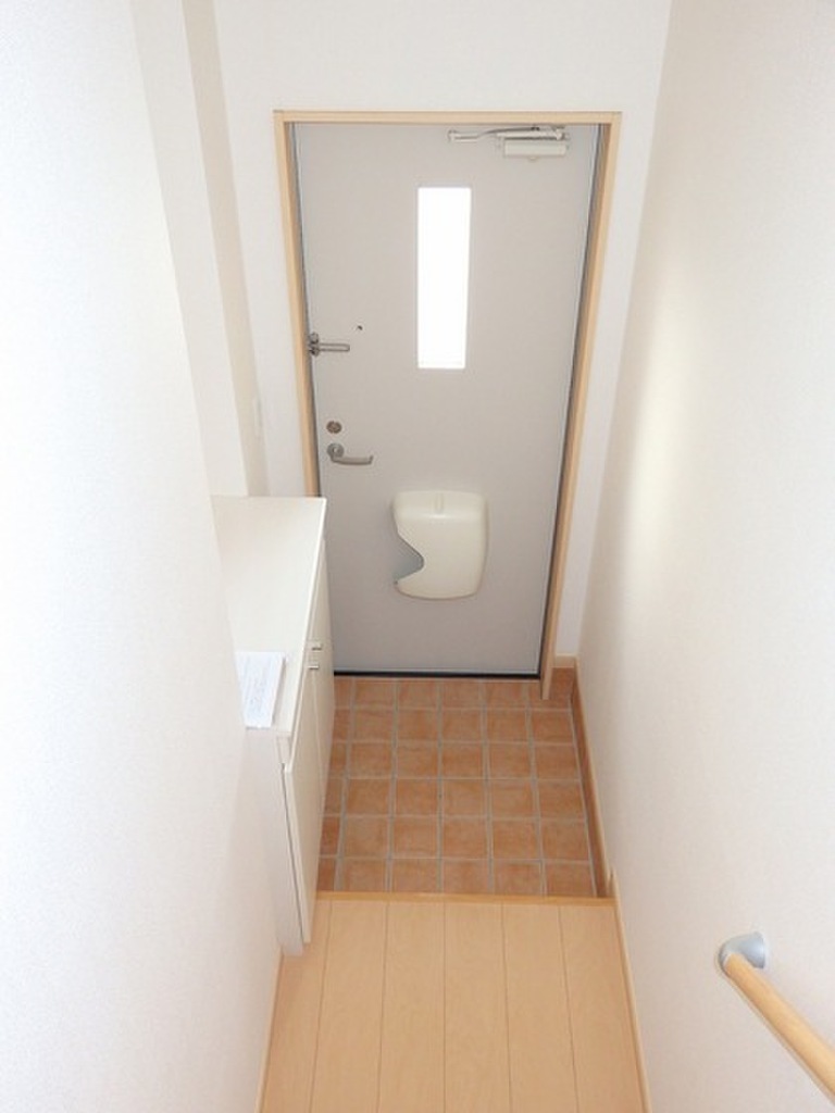 (9/21) 玄関 (9/21) 玄関