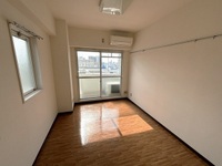 アクシス比治山