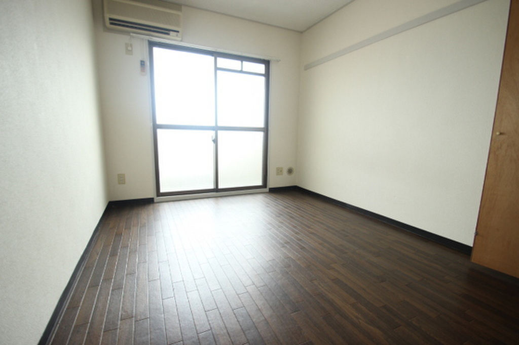 (2/23) 居室・リビング (2/23) 居室・リビング