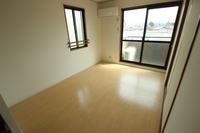 クレージュ中村