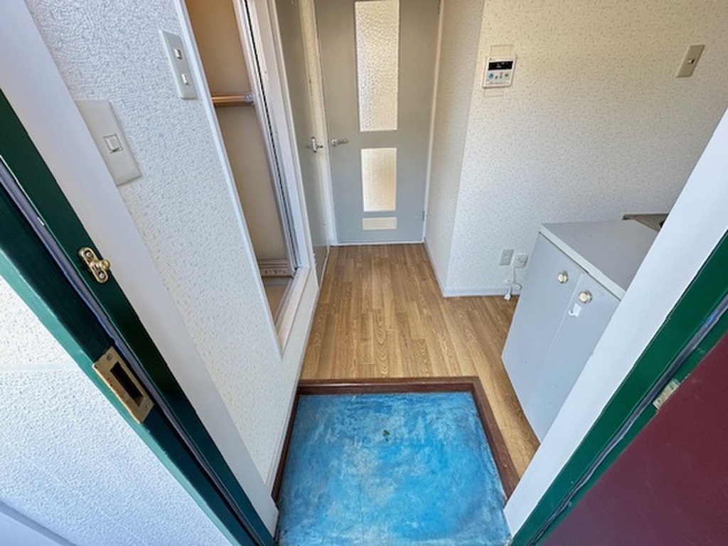 (12/23) 玄関 (12/23) 玄関