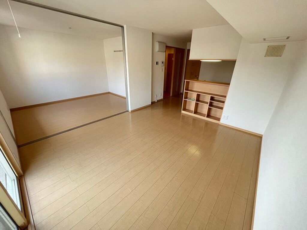 (2/25) 居室・リビング (2/25) 居室・リビング