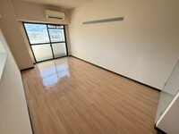 メルベーユ8番館