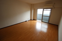 トレゾール東原