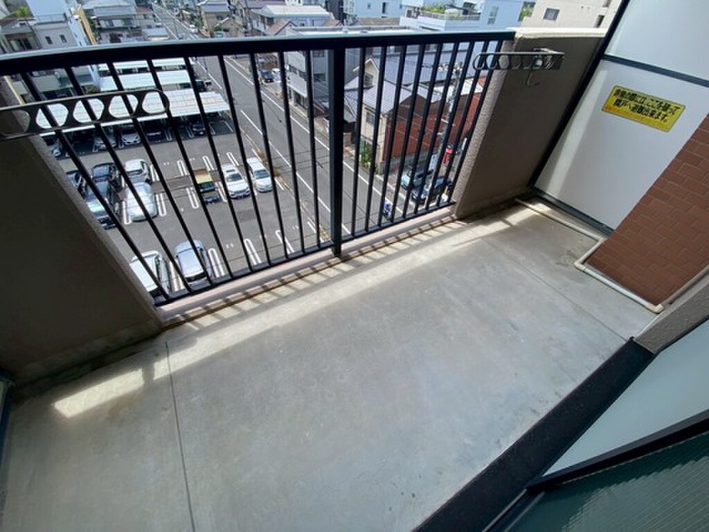 (13/25) バルコニー (13/25) バルコニー