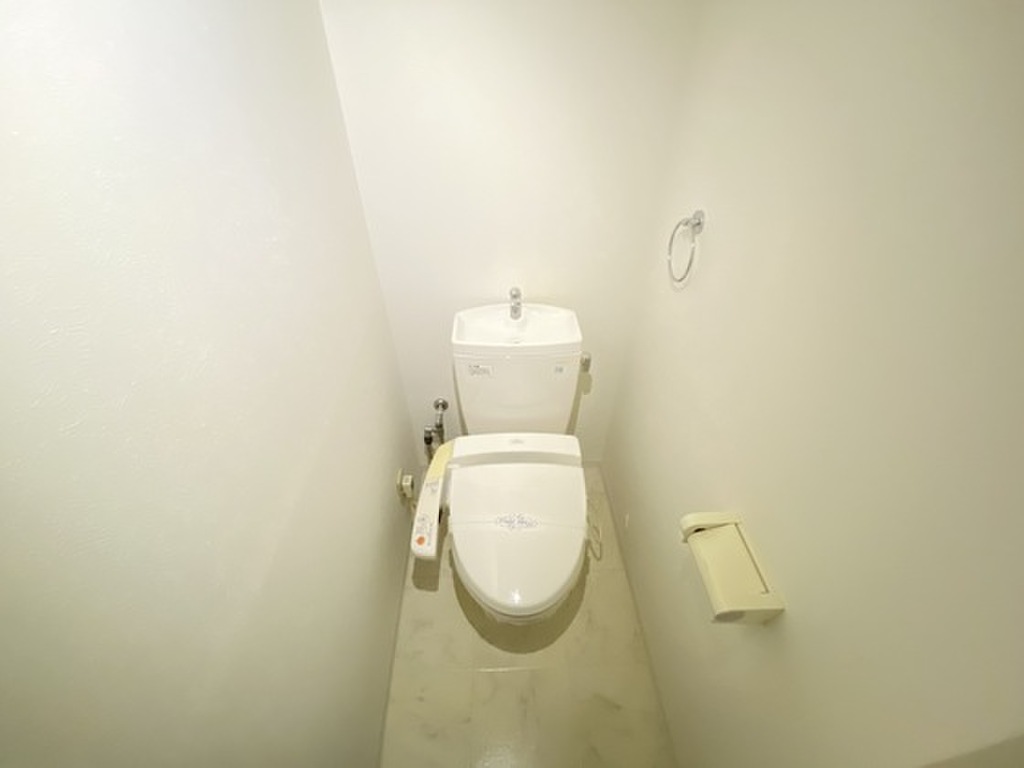 (5/22) トイレ (5/22) トイレ